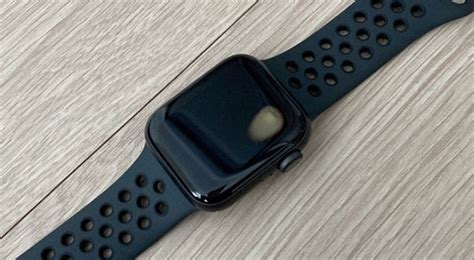 A­p­p­l­e­ ­W­a­t­c­h­ ­S­E­ ­ı­s­ı­n­m­a­ ­s­o­r­u­n­u­y­l­a­ ­k­a­r­ş­ı­ ­k­a­r­ş­ı­y­a­